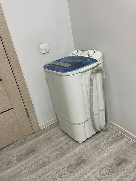 Продаю стиральную машинку Sitronic в отличном состоянии