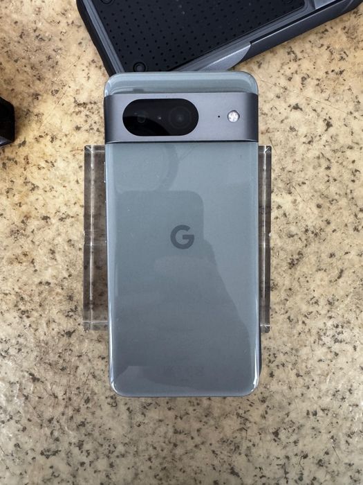 Telefon Google Pixel 8