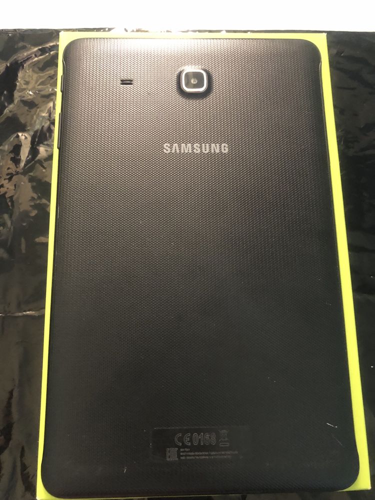 Продается планшет Samsung Galaxy Tab E