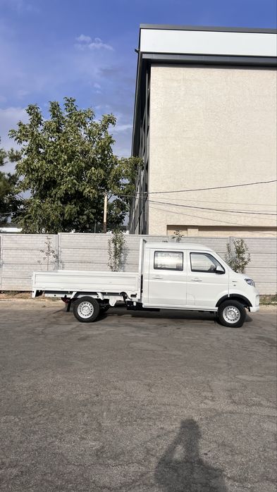 Юк ташиш хизмати