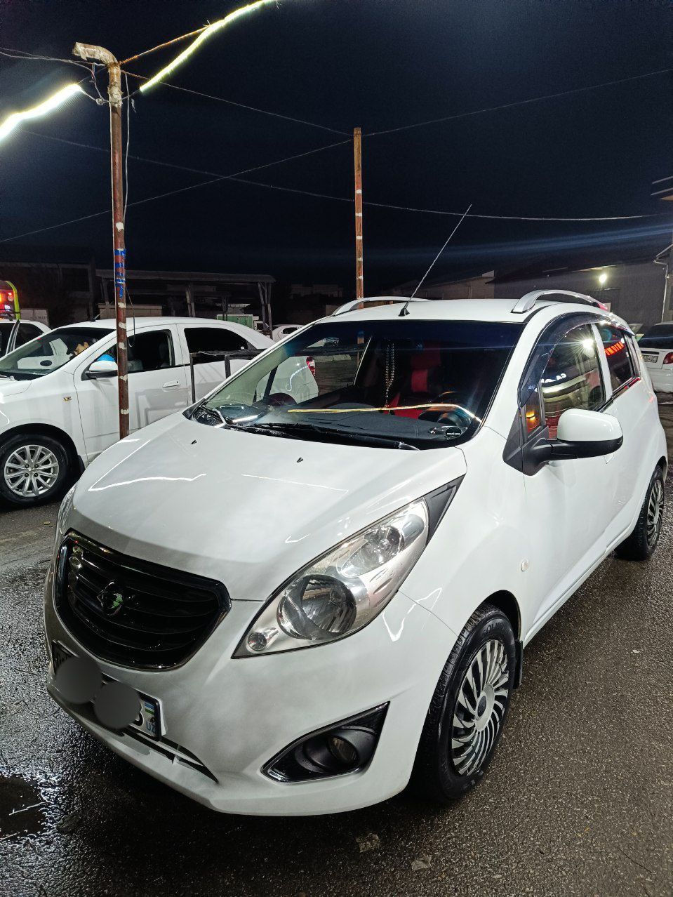 Spark R2 srochna sotiladi