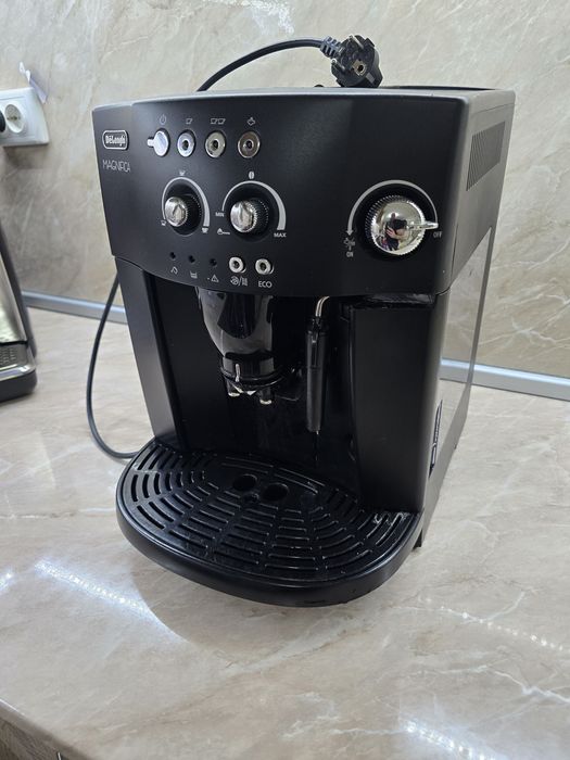 Кафемашина   Delonghi Magnifica