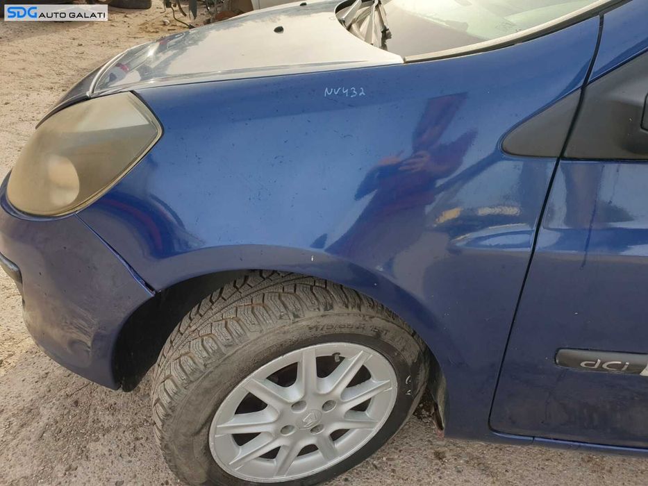Aripa Stanga Fata Renault Clio 3 2005 - 2014 Culoare NV432 [C3629]