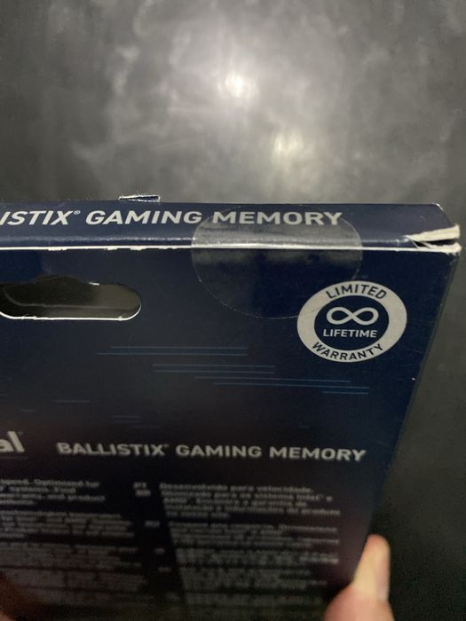 Memorie Desktop PC Crucial Ballistix 16GB (2x8GB) DDR4 3200MHz CL16