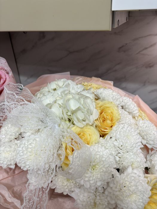 Гул сатылады оте адеми роза 15 шт жане конба