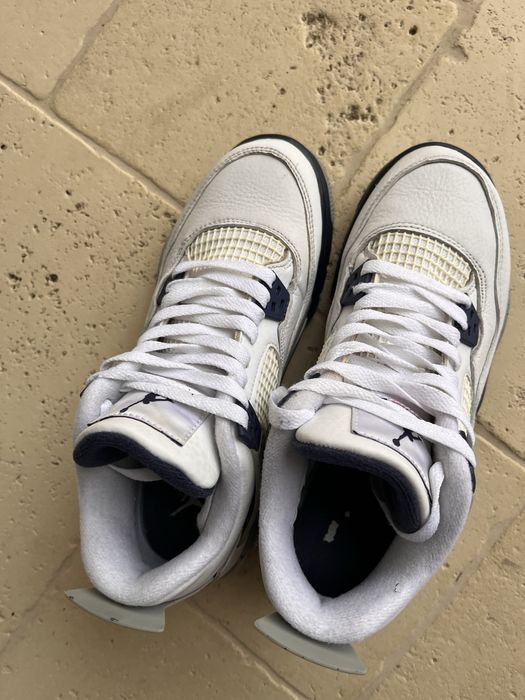 Air Jordan 4 Midnight Navy