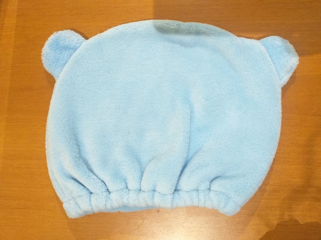 Бебешка шапка за баня