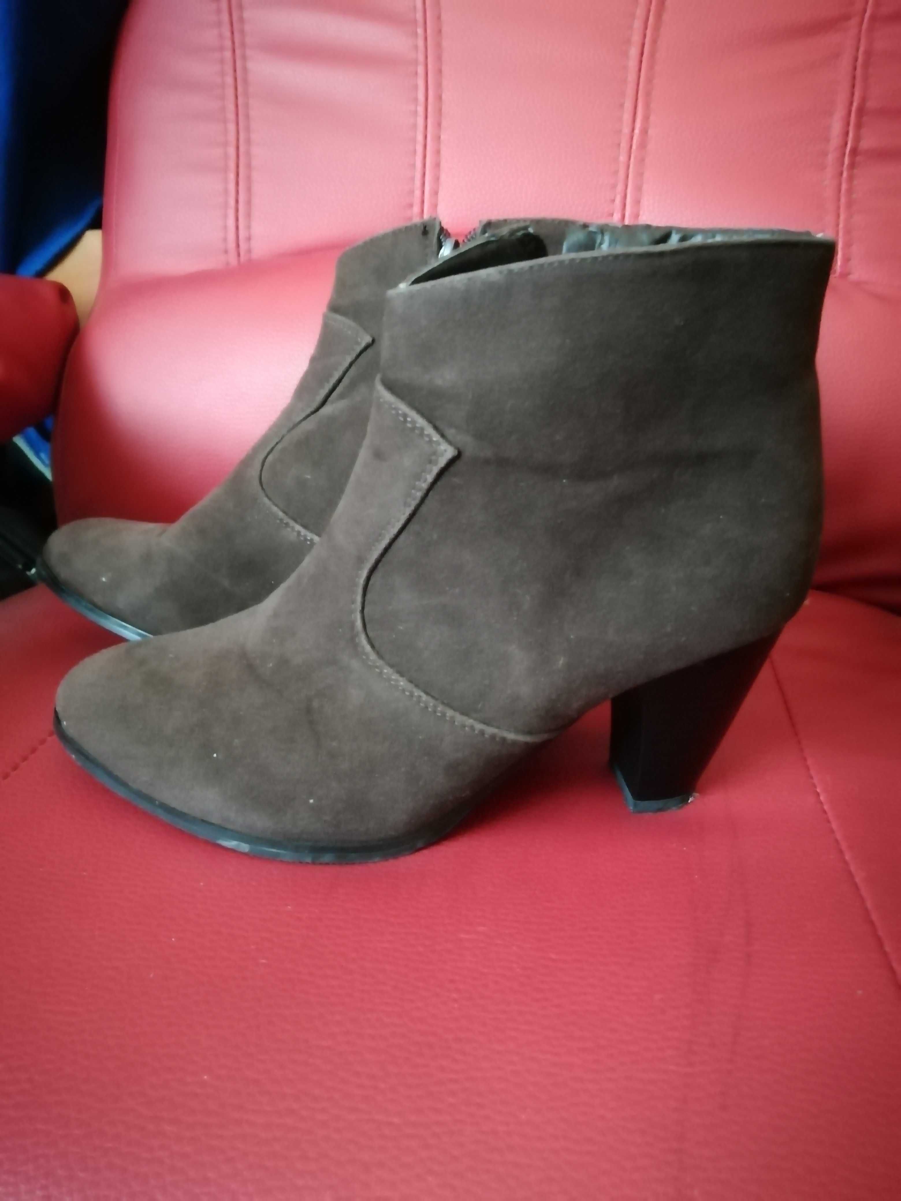 Botine TEX marimea 38