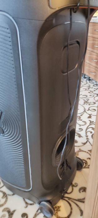 Boxa JBL Partybox Ultimate  2025 impecabila Garanție