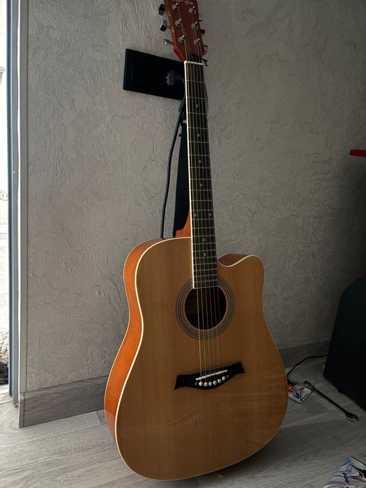 Гитара состояние хорошое нет проблем