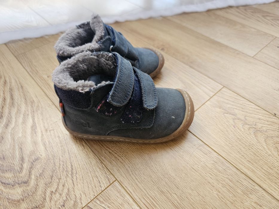 Зимние босоногие ботинки Koel на 1 годик