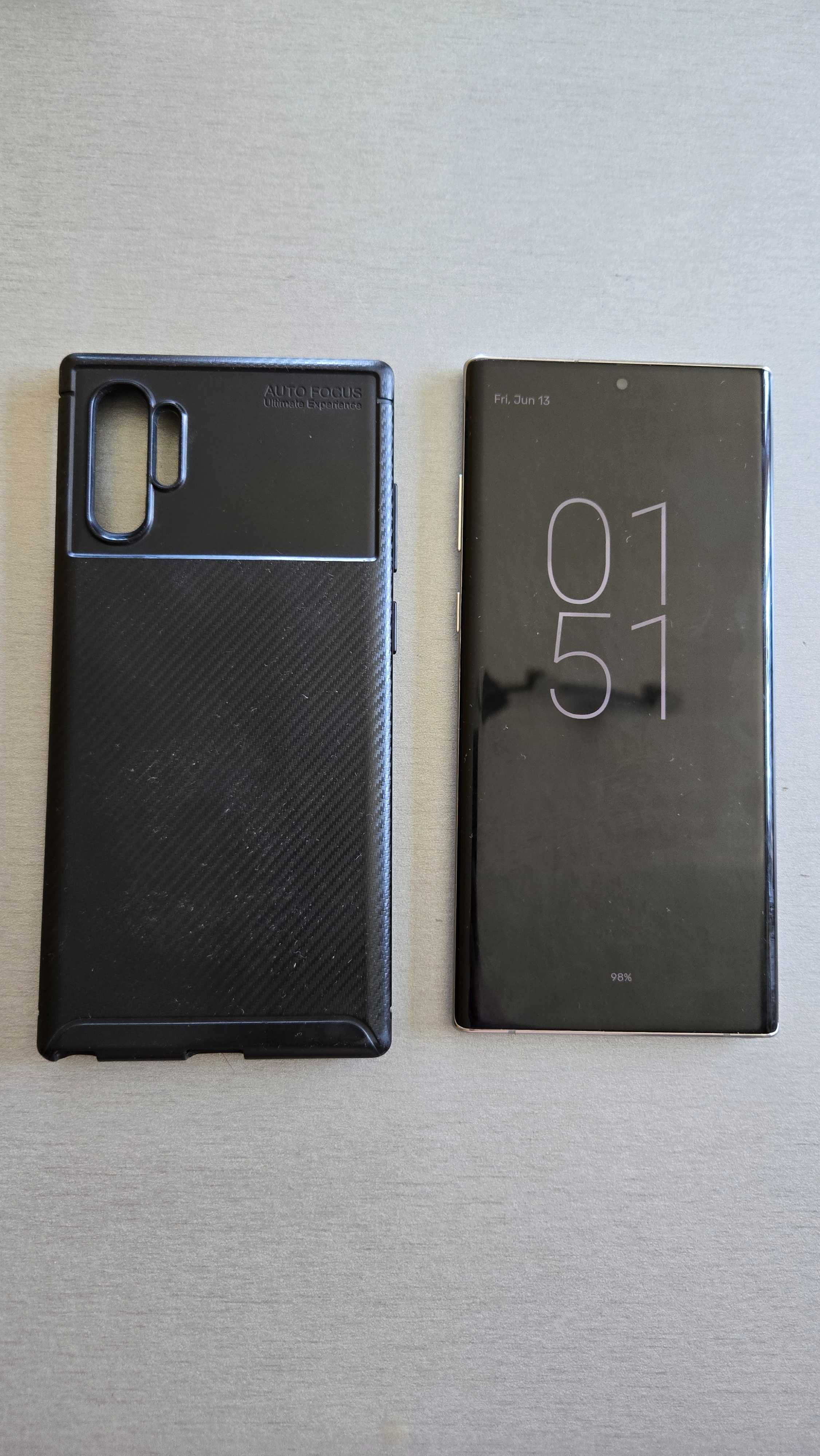 Продавам samsung note 10 plus пълна окомплектовка