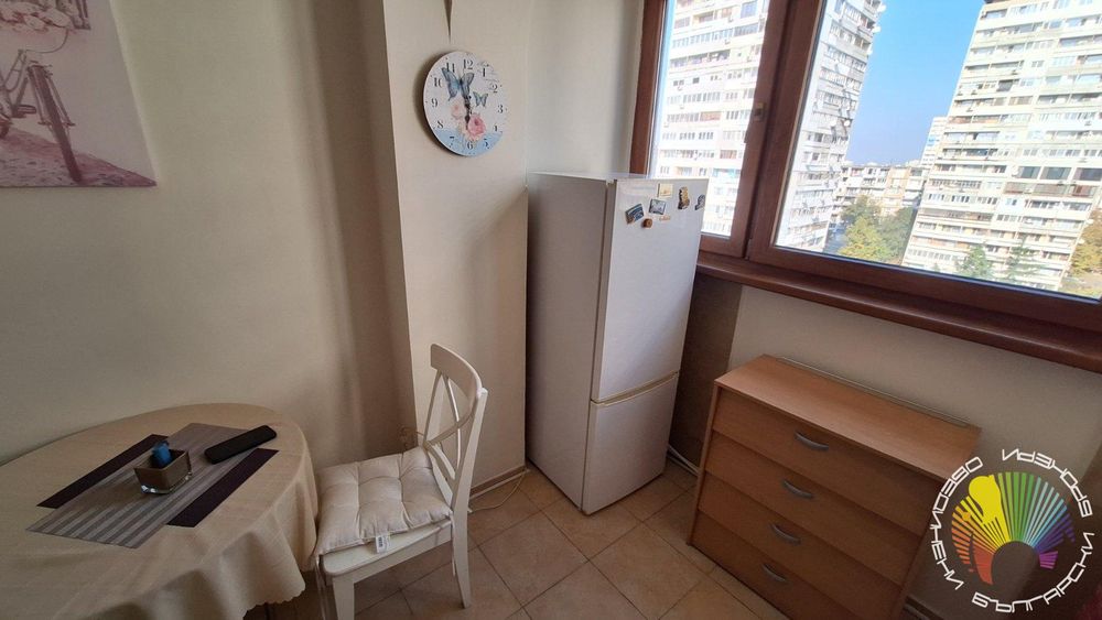 Дава се под наем Двустаен апартамент в Бургас, Лазур - 60 кв.м за 433.5 € - Снимка #6