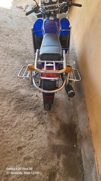 Yaxshi holatda matotsikl sotiladi