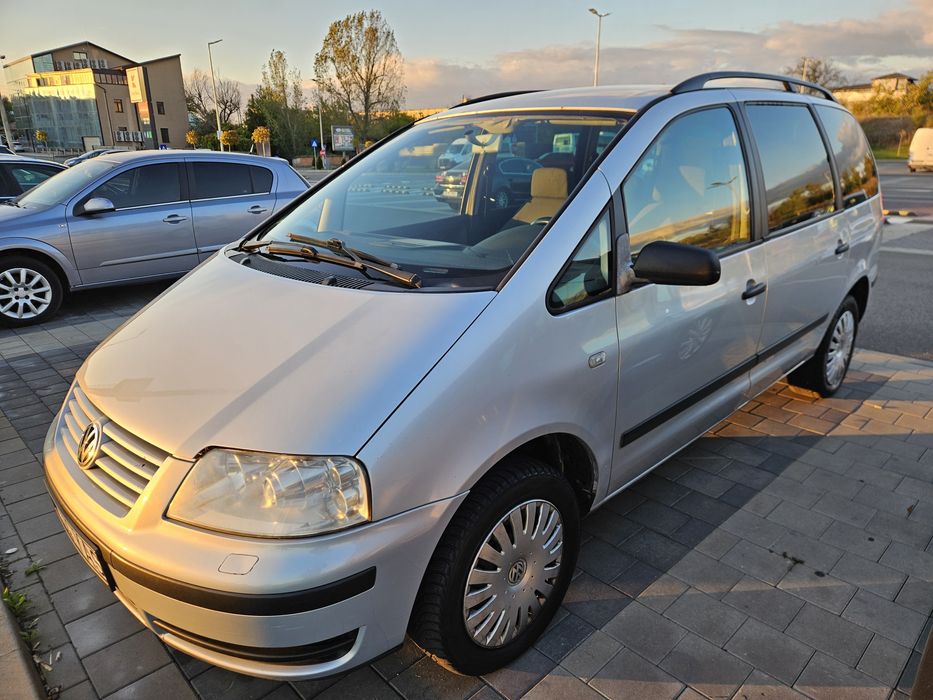 Vw Sharan 1.9 TDI proprietar