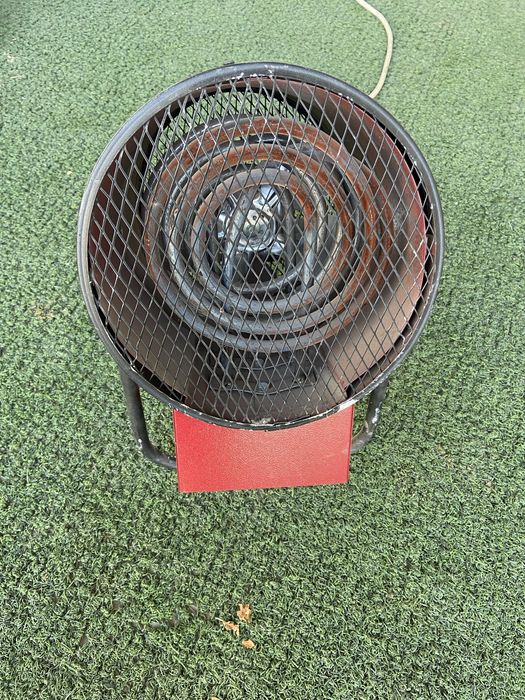 Электрическая тепловая пушка