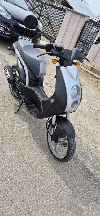 Vand Scuter Peugeot