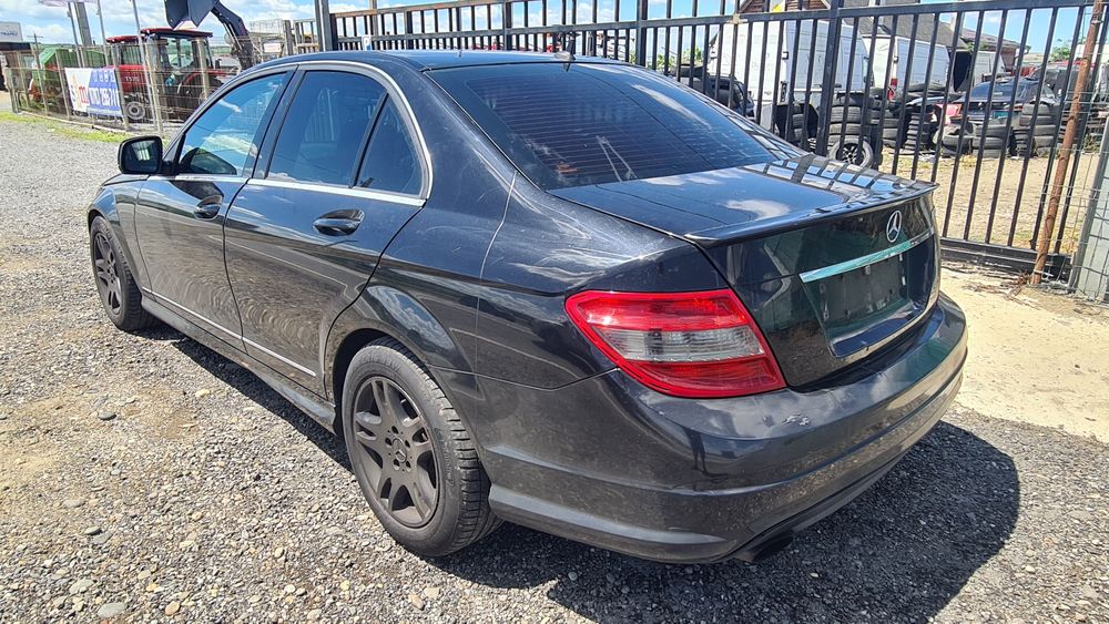 Motor Mercedes c class w204 2.2 cdi an 2008 euro4 injectie delphi