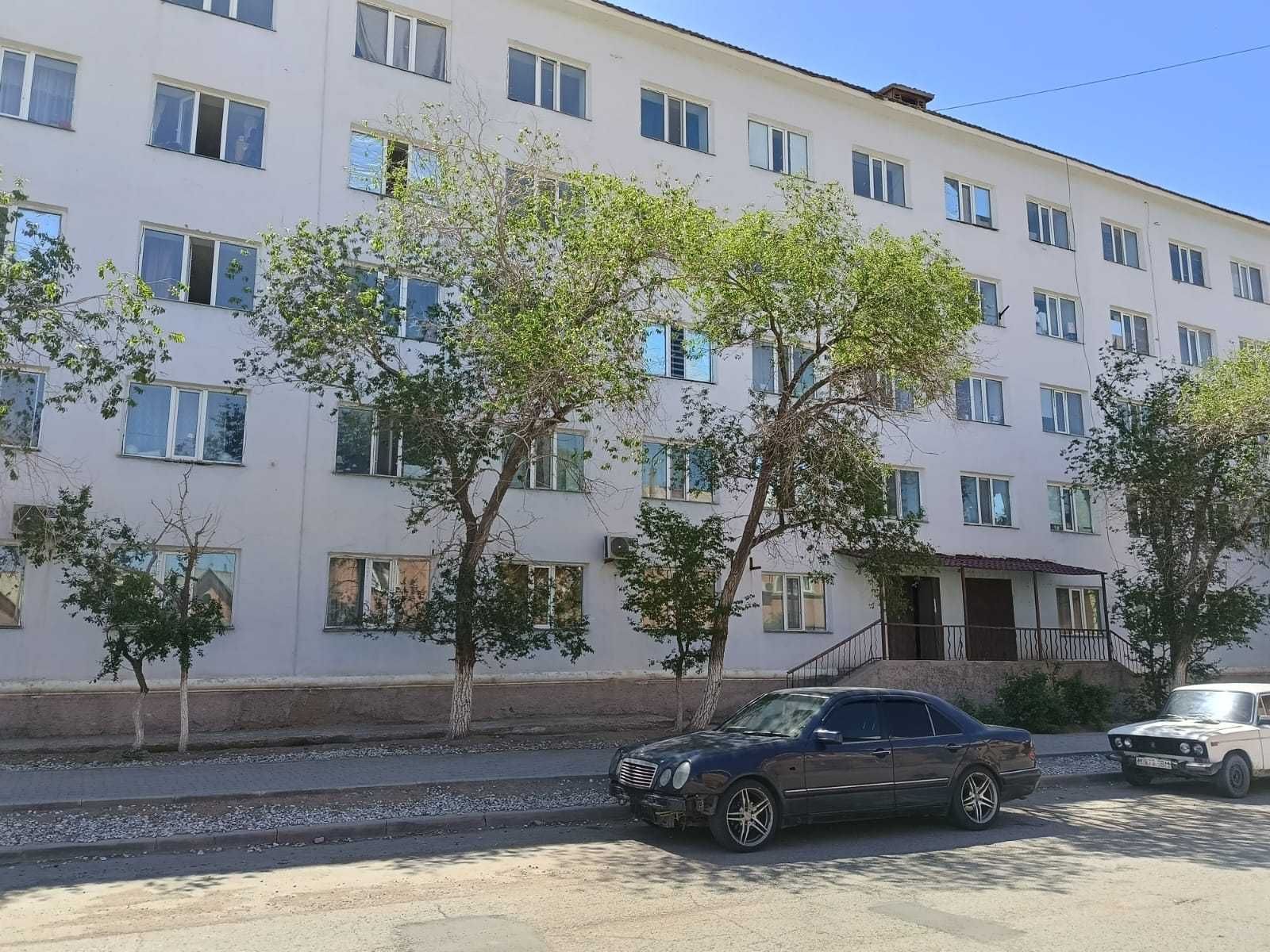 Продается помещение (1 этаж и подвал)