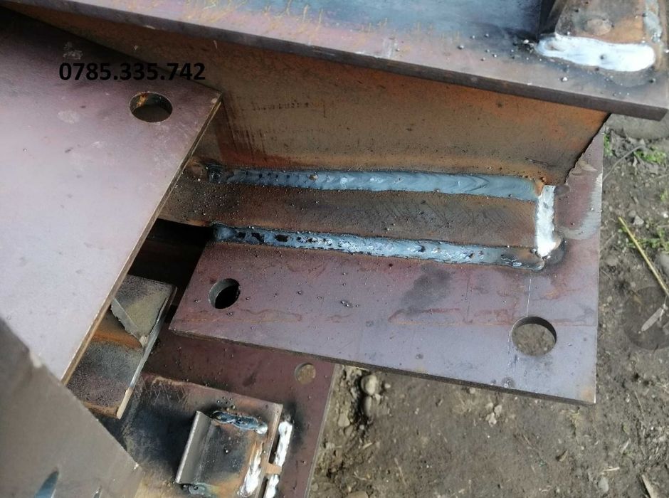 Vand structura metalica pentru hala de 8X20X4 metri, confectionata din