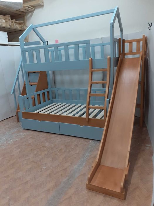 TRANSPORT GRATUIT.Pat etajat cod 3505A