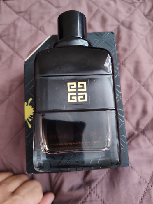 Парфюми Vertus Chaos  и Givenchy Reserve Privee