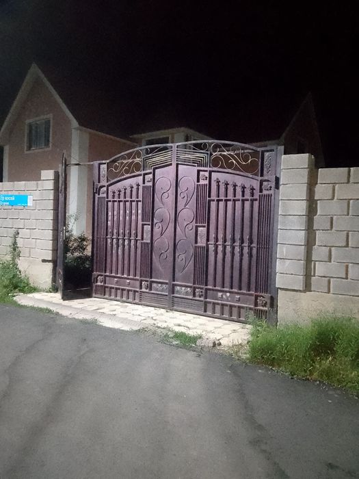 Продам 2-х этажный дом на Пахтакоре. Мирас мкр