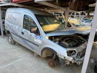 Dezmembrez Opel Combo