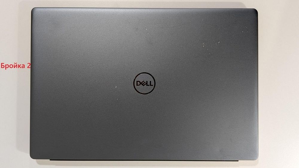 Dell Vostro 7590 15.6'' 1920x1080 i7-9750H 16GB RAM 512GB SSD GTX 1650