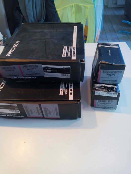 Discuri frana și pLacute ,fata/spate