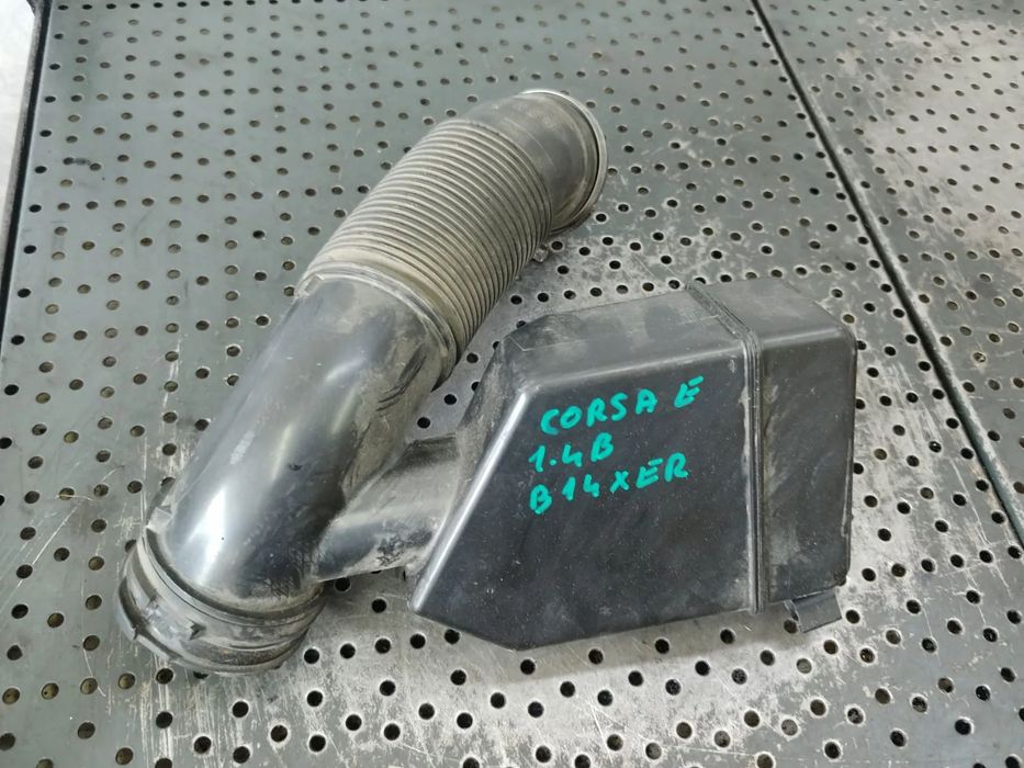 tubulatura admisie rezonator aer 1.4 b b14xer opel corsa e 464918663