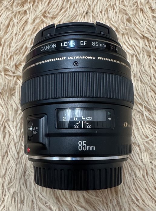 Объектив Canon ef 85 mm