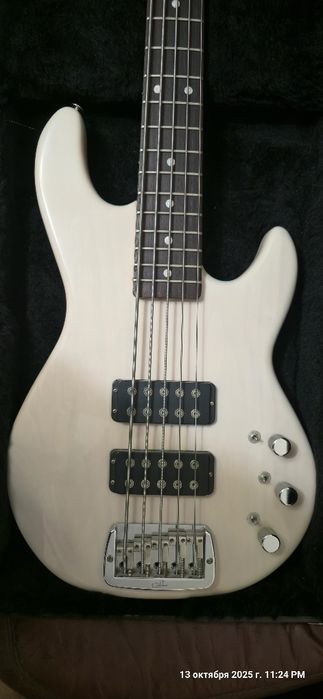 Бас гитара G&L L2500