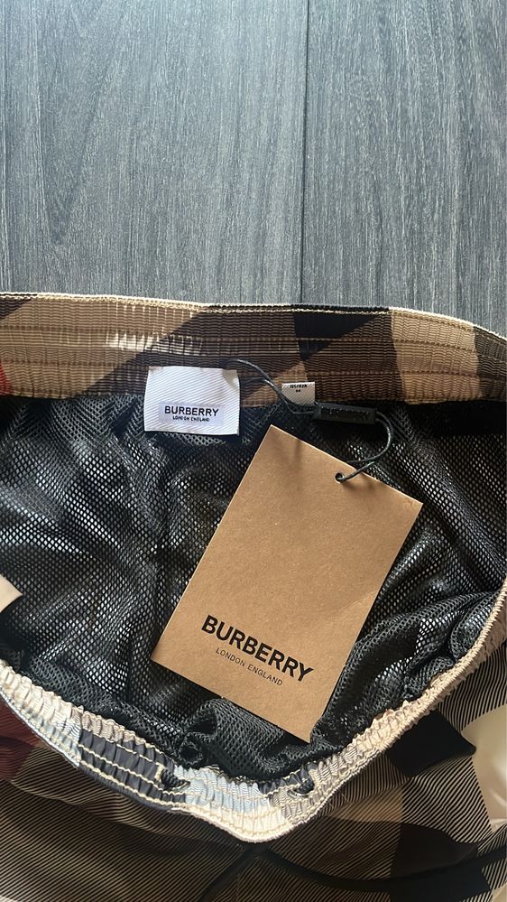 Burberry бански