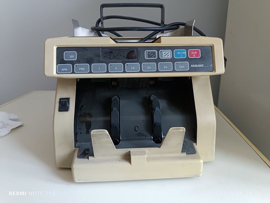 Машина за броене на банкноти