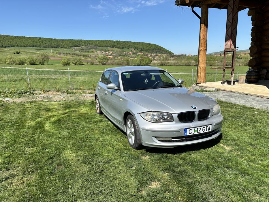 BMW Seria 1 manual benzina