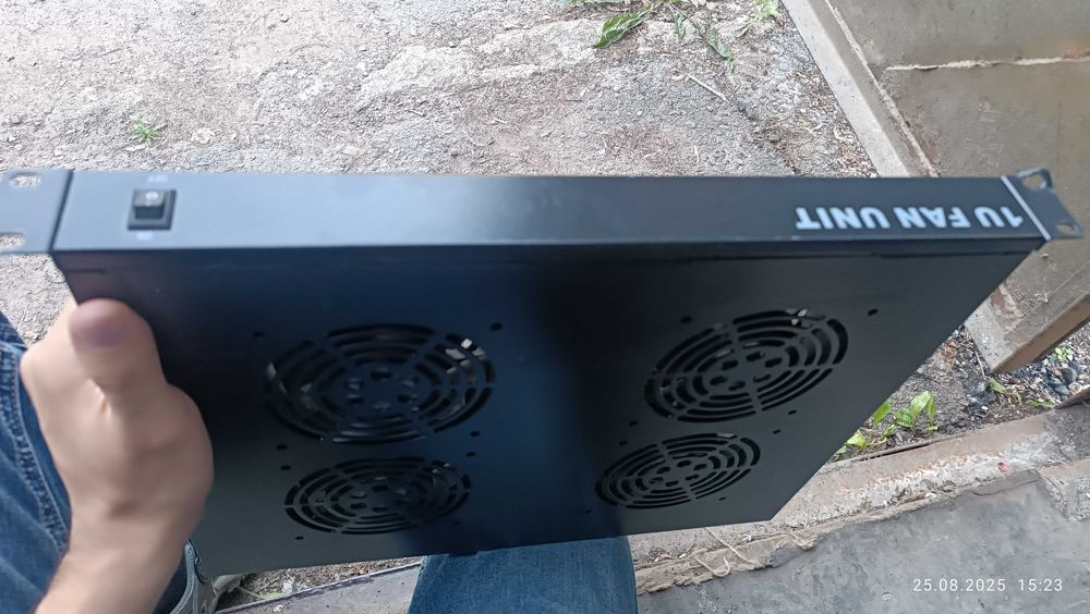 Вентиляторная полка серверного шкафа 1U FAN Unit
