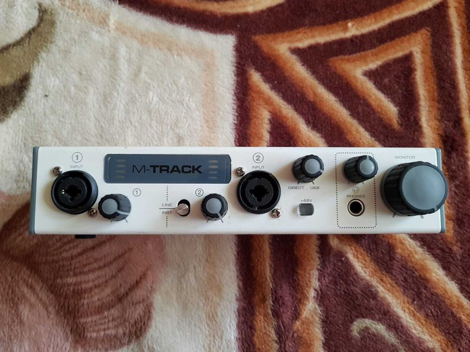 внешняя звуковая карта M-AUDIO M-TRACK