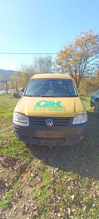 Продавам Vw Caddy 2.0 бензин с метан на части.