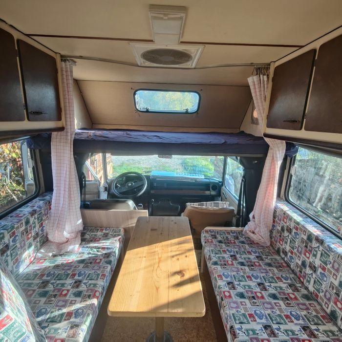 Autorulotă Bedford CF270D