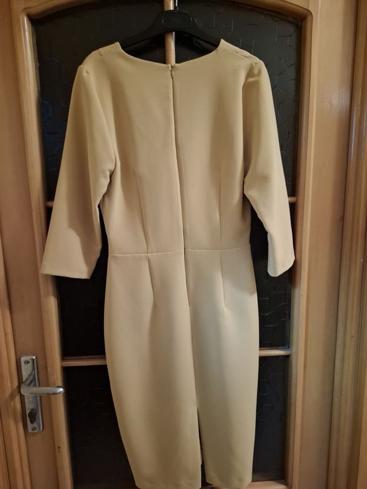 Rochie Poema,mărimea 38,culoare galben.