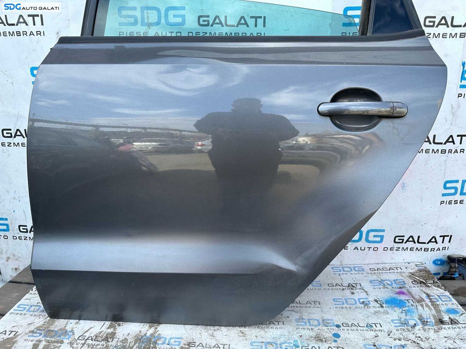 Usa Usi Portiera Portiere Stanga Spate Dezechipata cu DEFECT Volkswagen Polo 6R 2009 - 2016 Culoare LD7R [X3027]
