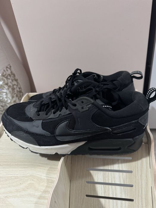 Nike Air Max 90 Futura