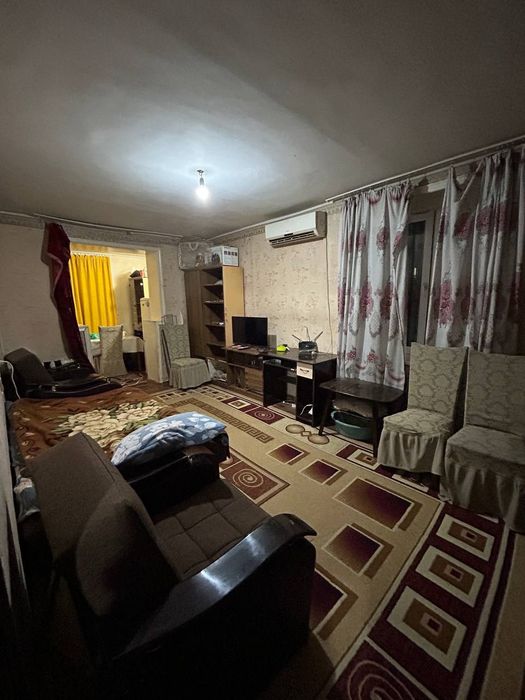 Срочно Продам квартиру Чиланзар квартал 25. Однокомнатная Кирпич 2×6