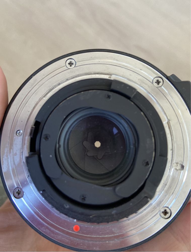 Obiectiv Sigma Fisheye 10mm montura Nikon