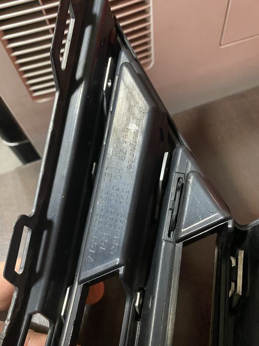 Grila radiator Vw Passat B8 nonfacelift cu distronic/ acc