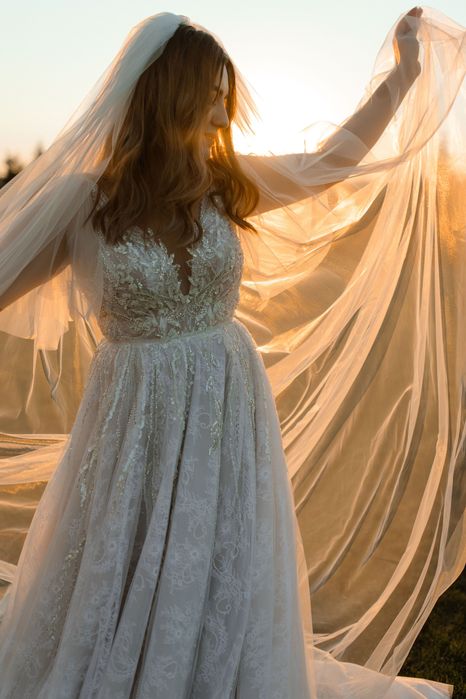 Rochie mireasa + voal