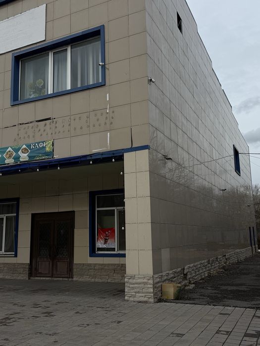 Продается коммерческое здание – 2000 м²