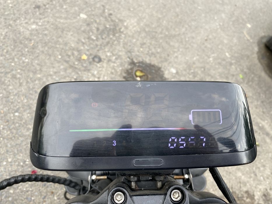 Scuter electirc (moped) ca nou