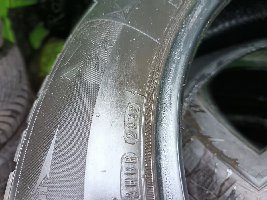 Anvelope MS iarna 235 60 18 nexen 2022 6mm+